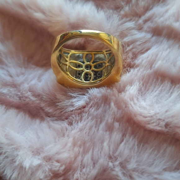 Diamond ring - Picture 2 of 4